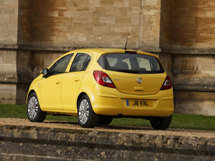  Vauxhall Corsa 5-Door 2010 года  (фото 17 из 19)